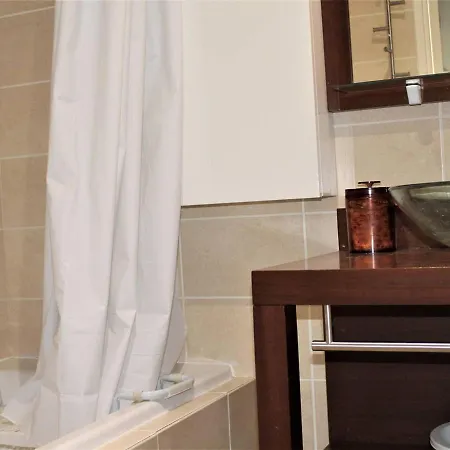 Climatise 3p, Piscine, Terrasse Sud, Parking Prive, Proche Et Gare - Fr-1-252a-70 * Villeneuve-Loubet